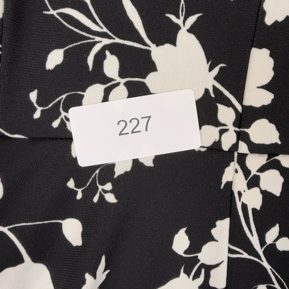 Talbots black and white sleeveless tank dress spandex blend preowned size small - Picture 9 of 9